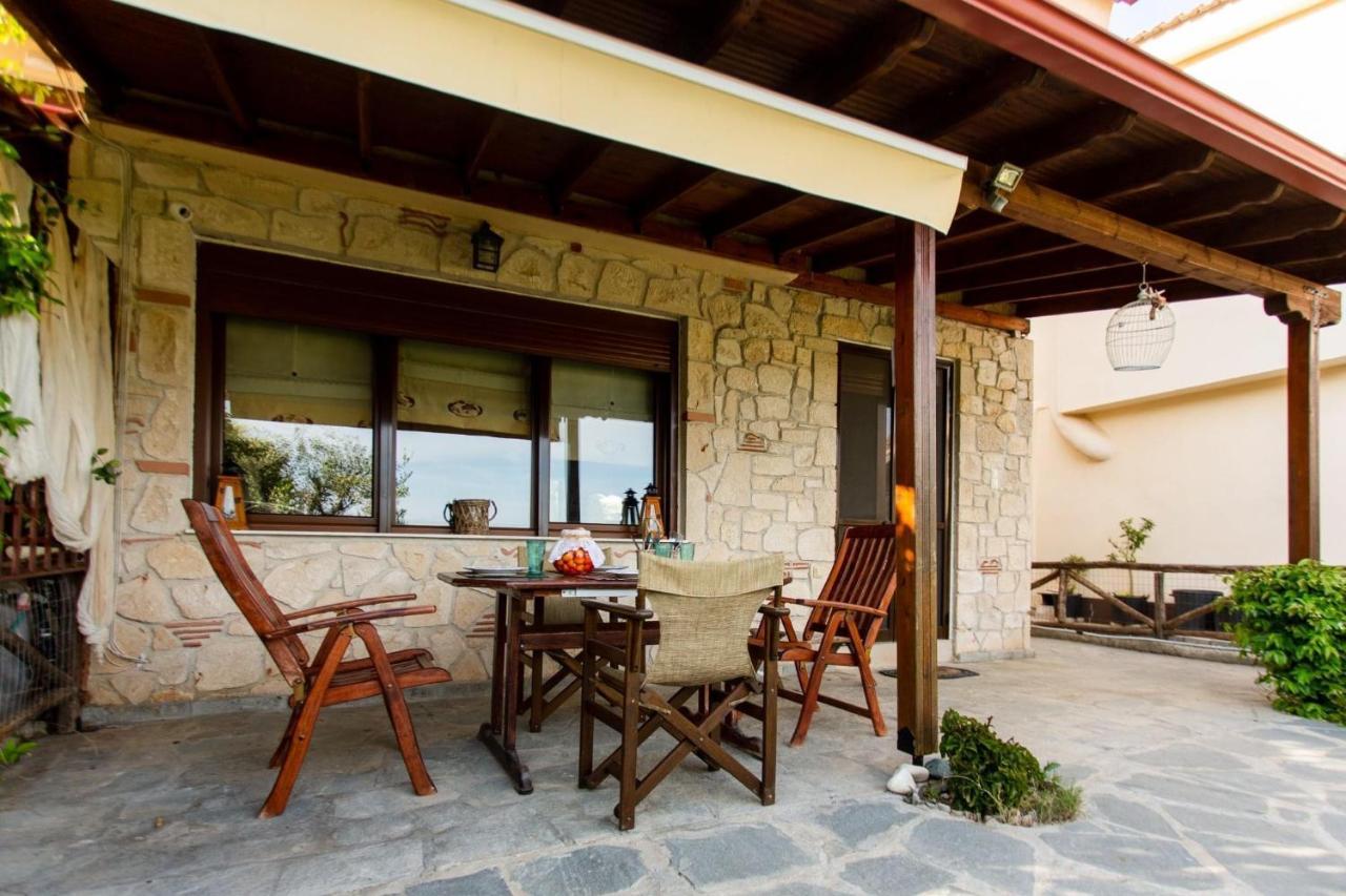 Villa Pino Pueblo Paliouri Eksteriør billede