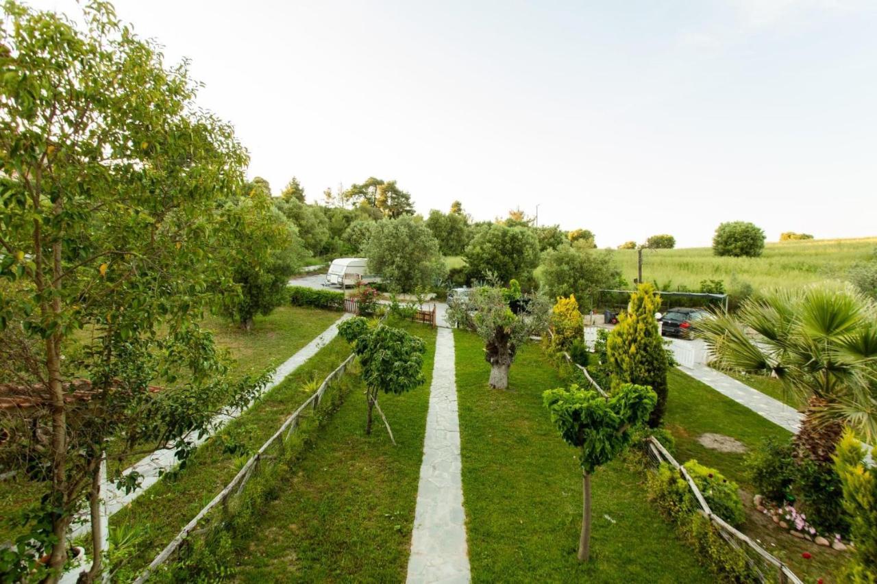 Villa Pino Pueblo Paliouri Eksteriør billede